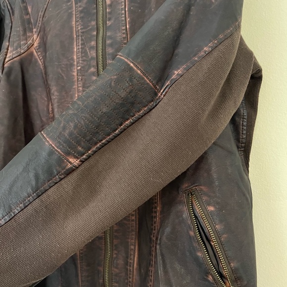 Maurice’s Jacket - Picture 4 of 7